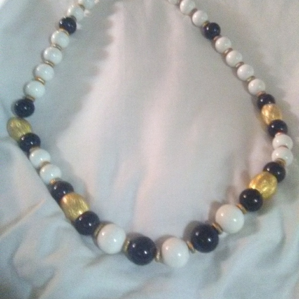 Vintage Cadoro necklace